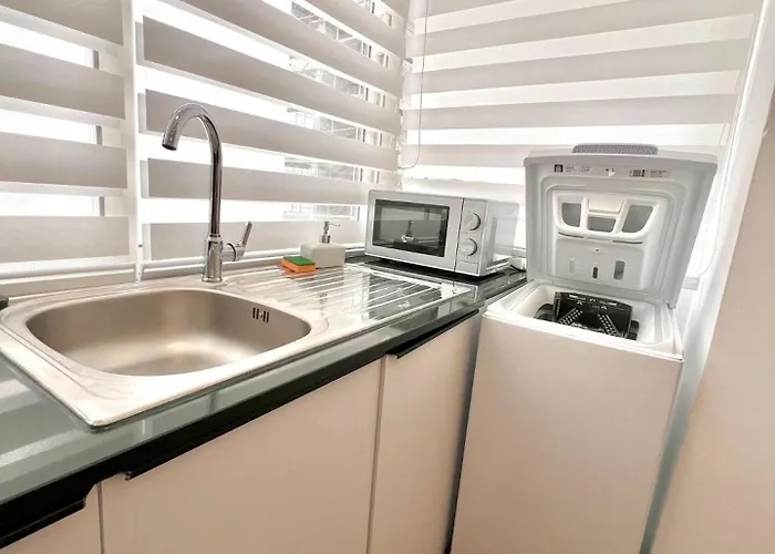 Sunkissed By Adriatic Living * Durrës