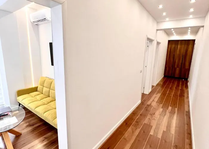 Sunkissed By Adriatic Living 아파트 Durrës